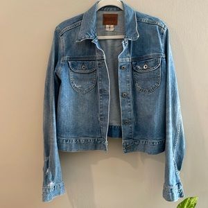 GAP Icon Denim Jacket